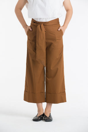 BROWN BELTED WIDE PANTS